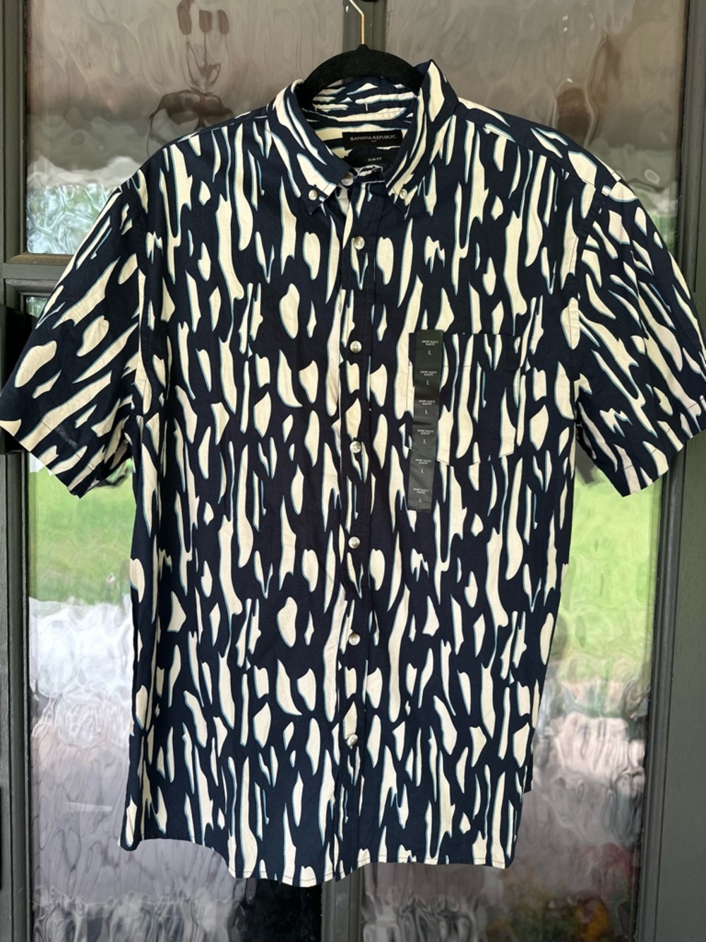 Banana Republic Men's Slim Fit Short Sleeve Shirt Size Large (NWT)